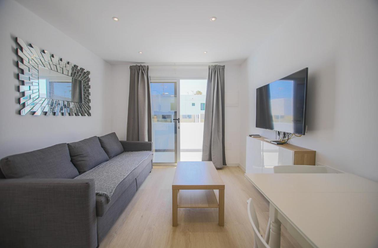 Apartment 1 Rociega 35 Puerto Del Carmen Puerto del Carmen  Bagian luar foto