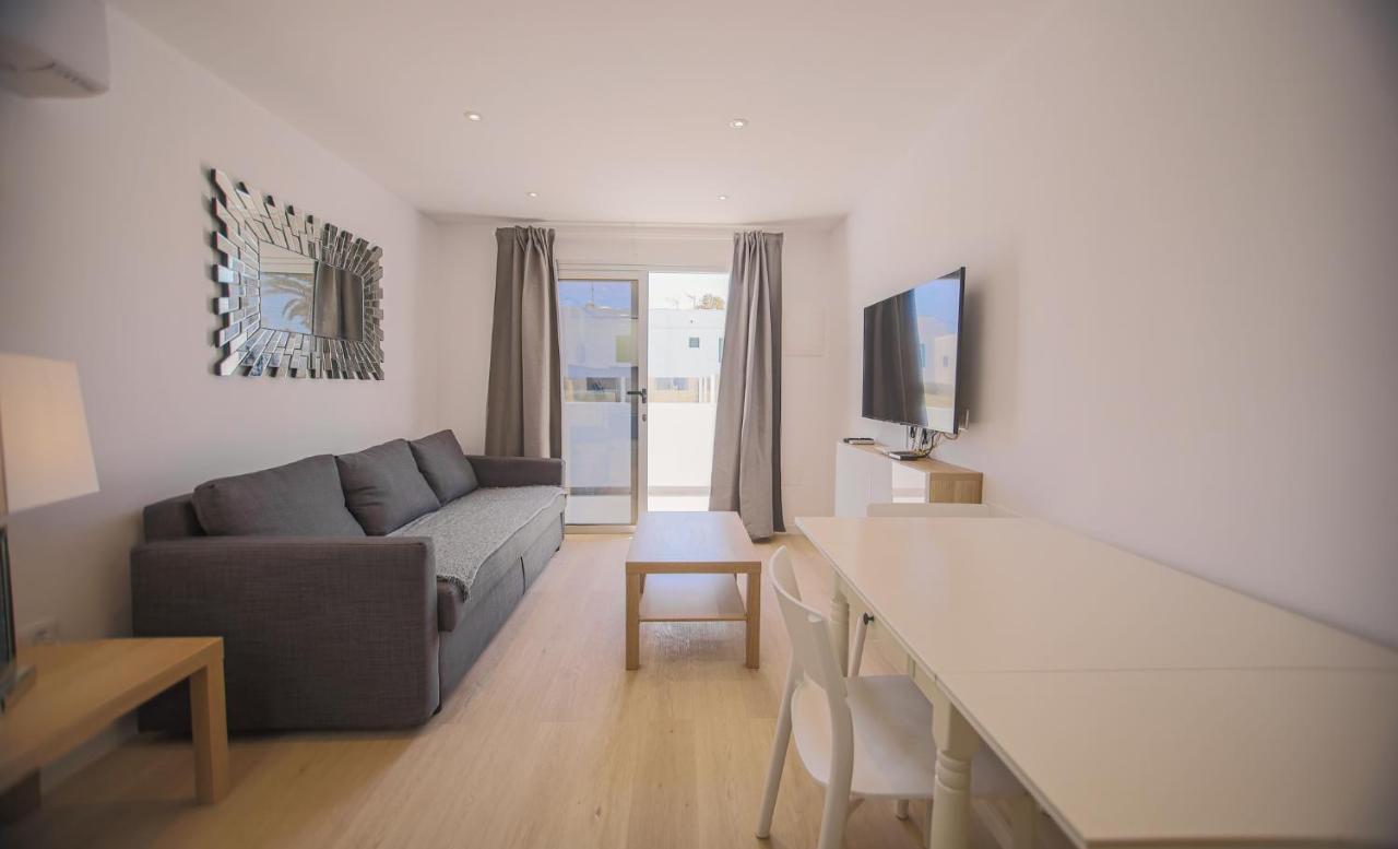 Apartment 1 Rociega 35 Puerto Del Carmen Puerto del Carmen  Bagian luar foto